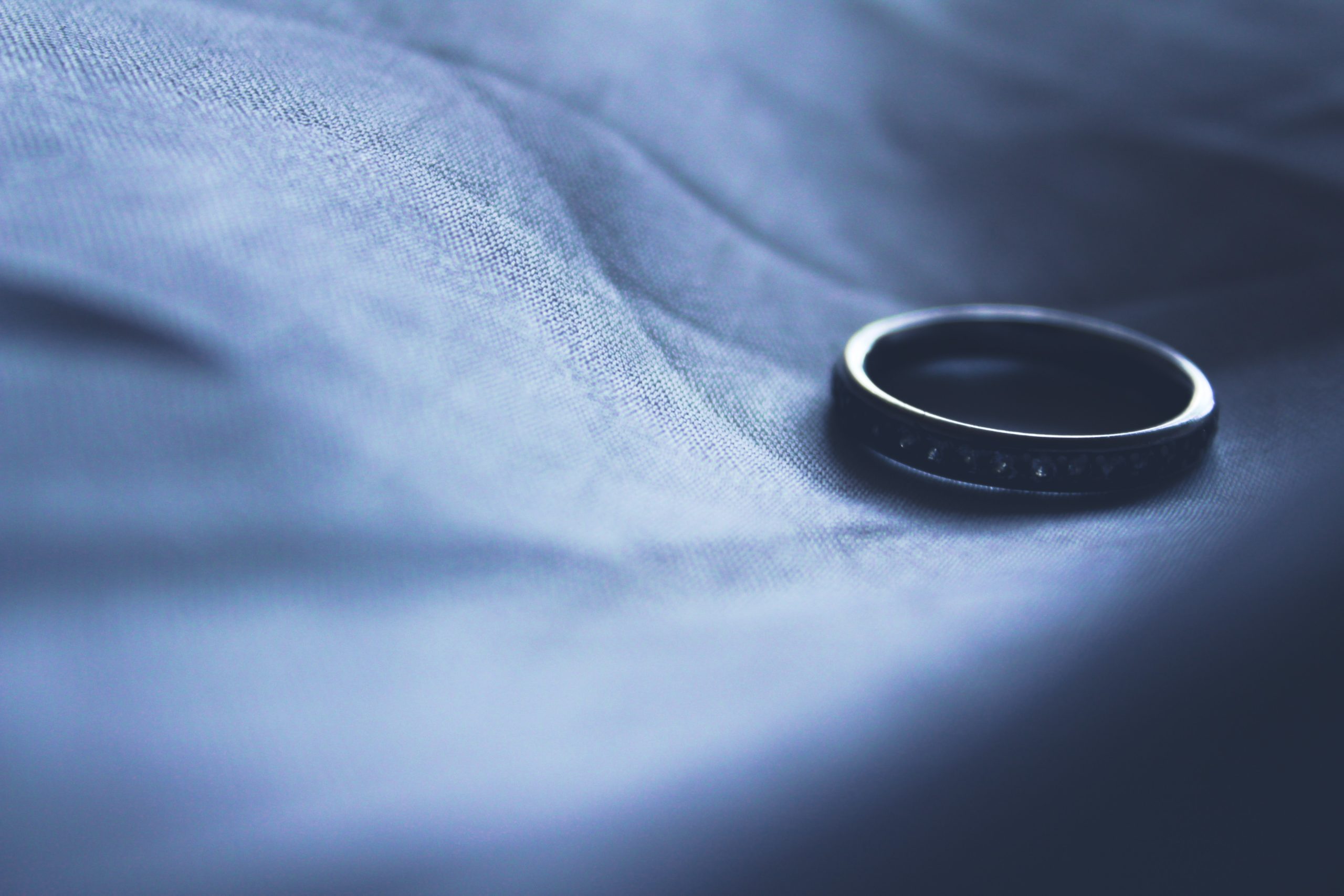 Wedding ring after divorce